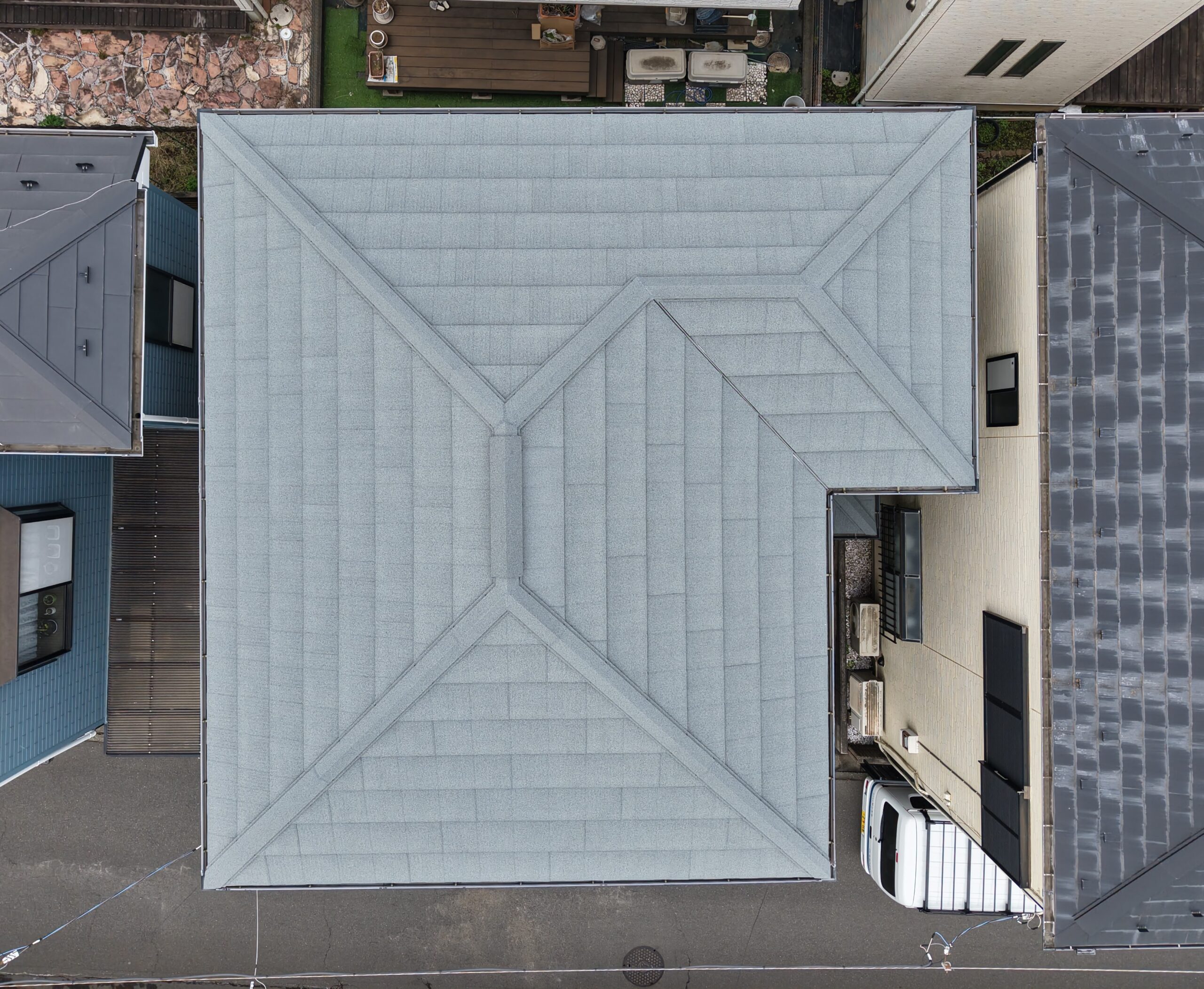 屋根カバー工事厚木市戸室　U様邸