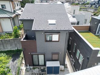 屋根塗装工事（超低汚染シリコンプラン）